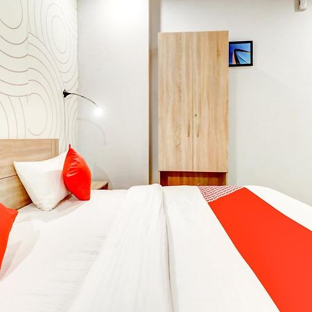 Hotel O Jps Grand Hotel New Delhi Exterior foto